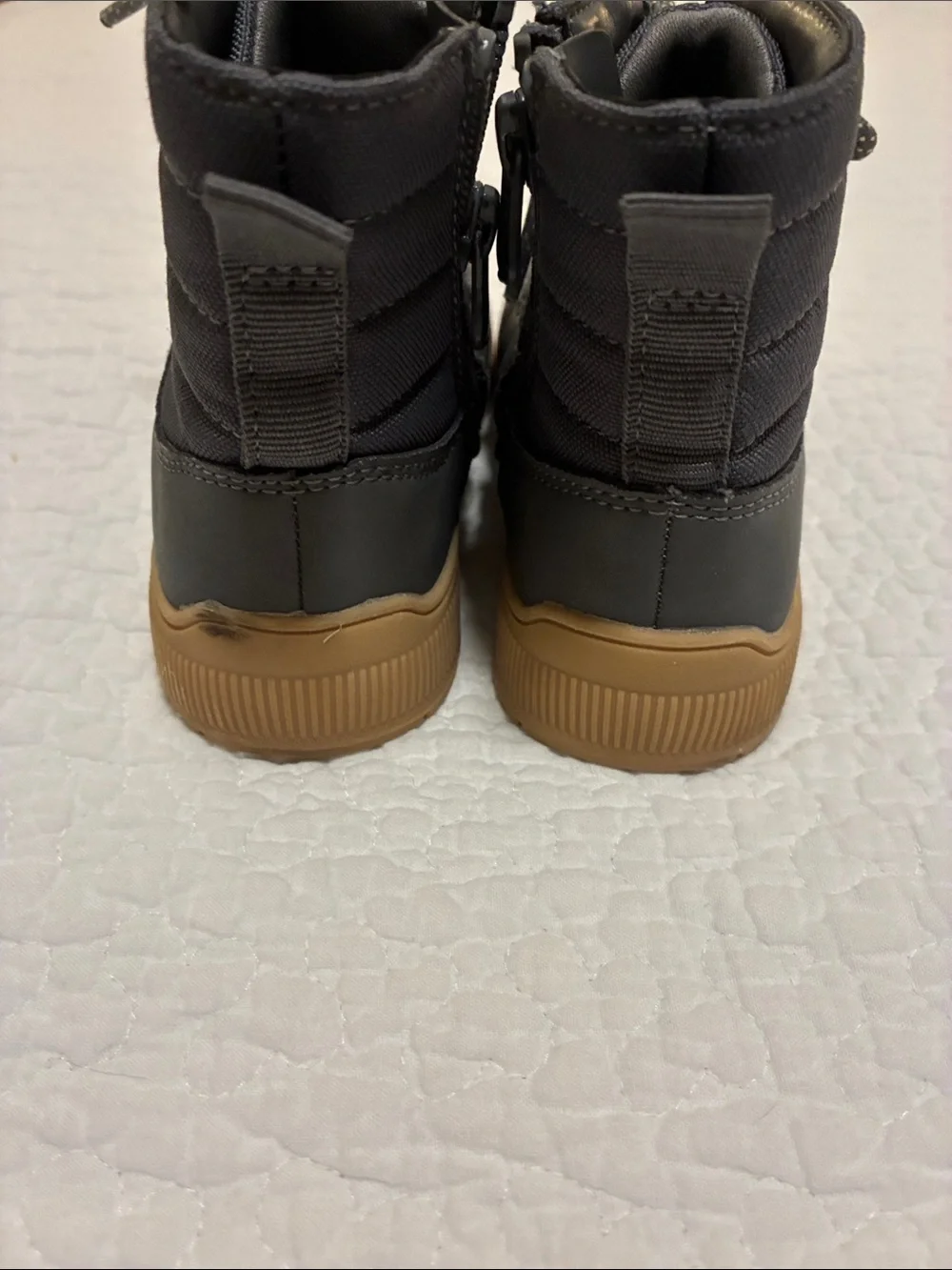 Cat & Jack Gray and Gum Toddler Waterproof Lace-Up Boots Size 8